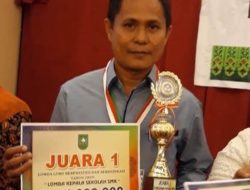 Kepala SMKN 1 Rambah Idris Lika Raih Juara 1 Kepala Sekolah SMK Berprestasi se-Riau 2026*